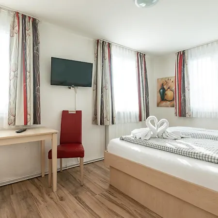 Traube, Ludwigshafen, Bodensee, Seenah Gelegen 2*